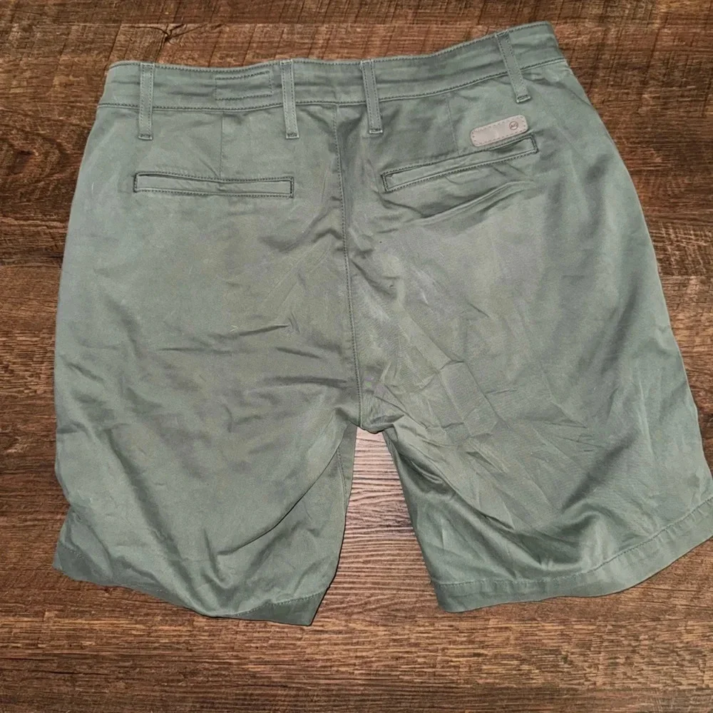 AG Wanderer 8.5-Inch Stretch Cotton Chino Shorts 30